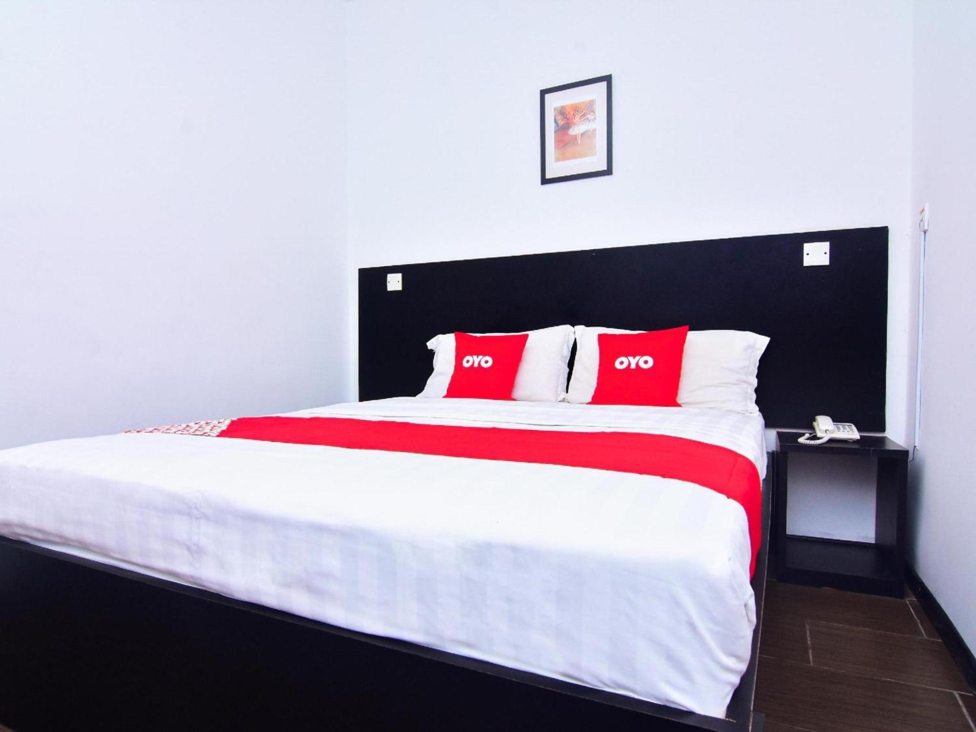 Super Oyo 43959 Astana Hotel Tawau Bagian luar foto