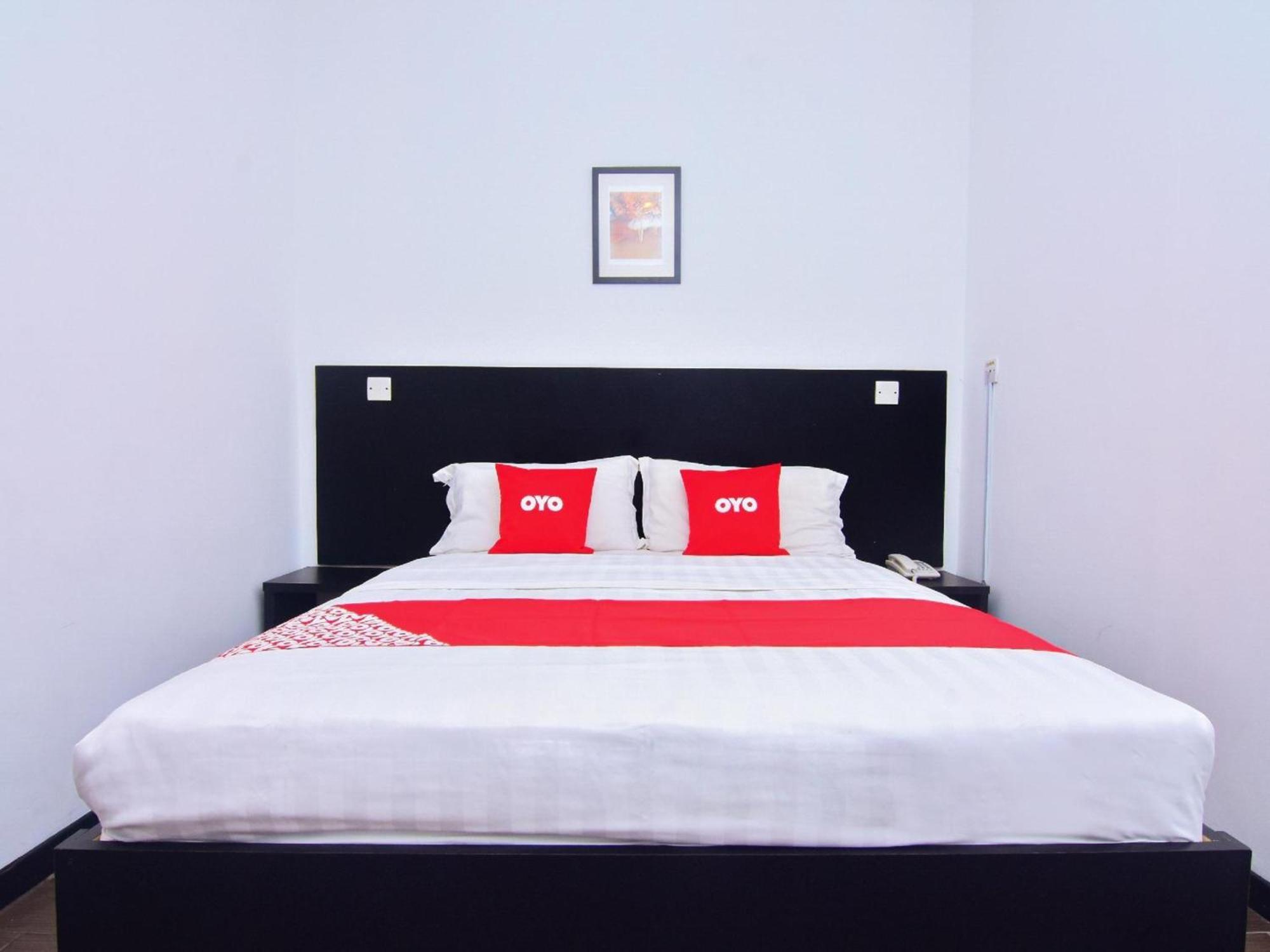Super Oyo 43959 Astana Hotel Tawau Bagian luar foto