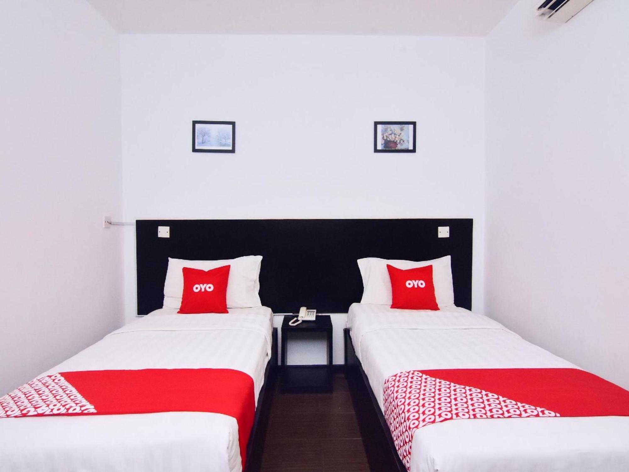 Super Oyo 43959 Astana Hotel Tawau Bagian luar foto