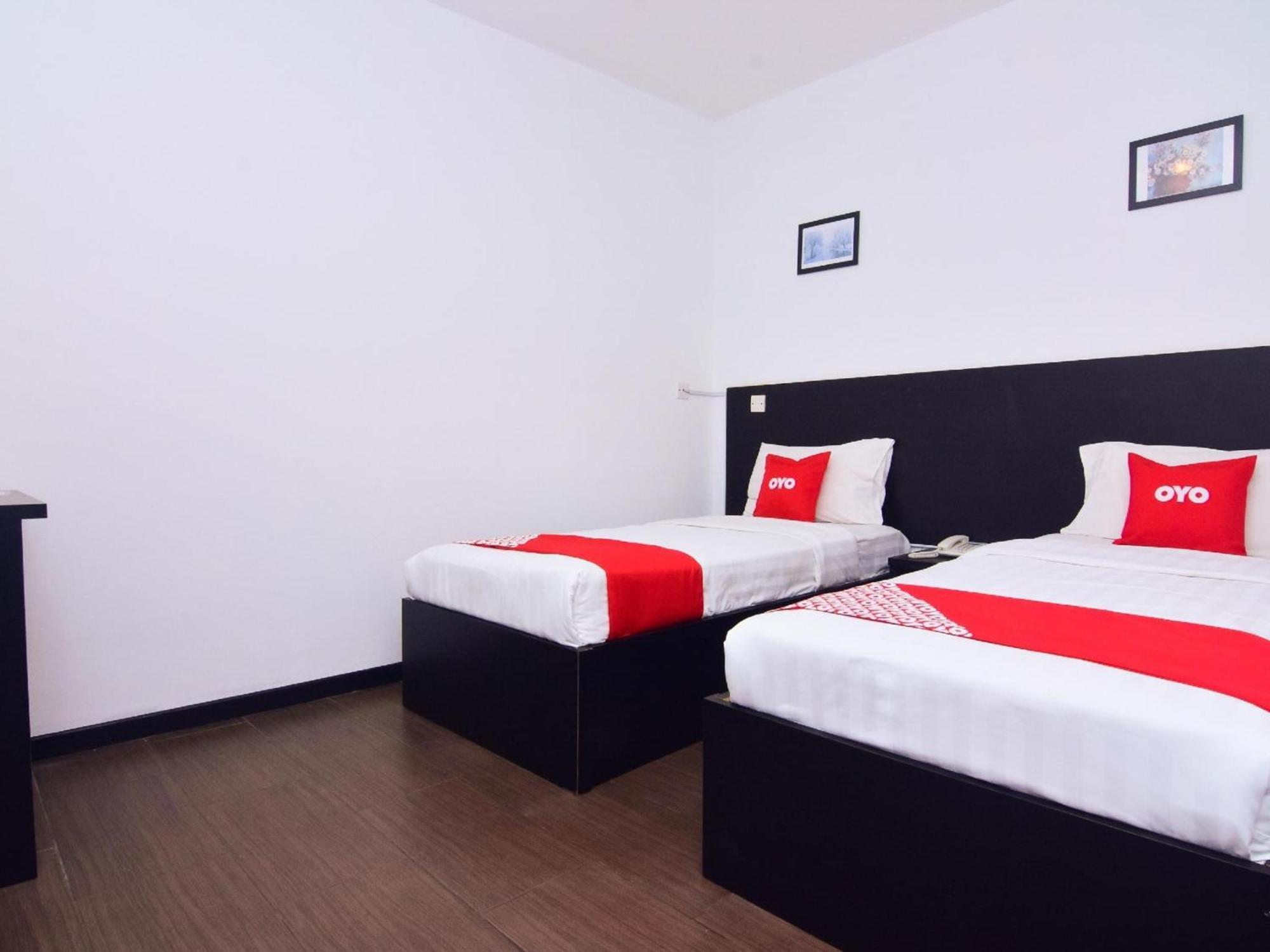 Super Oyo 43959 Astana Hotel Tawau Bagian luar foto