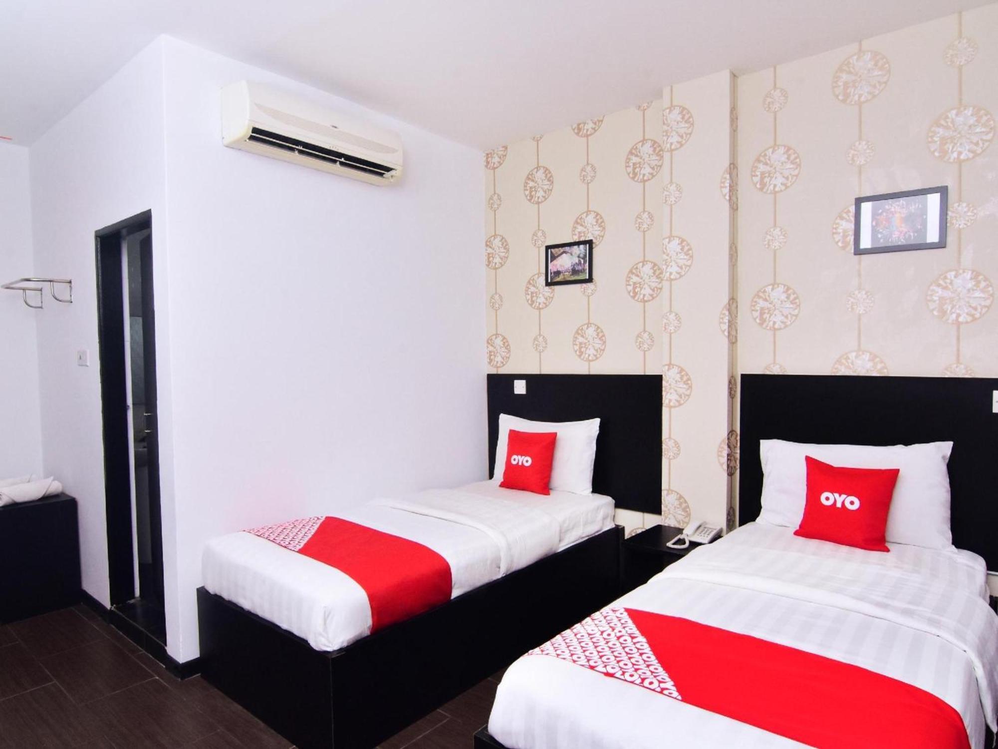 Super Oyo 43959 Astana Hotel Tawau Bagian luar foto