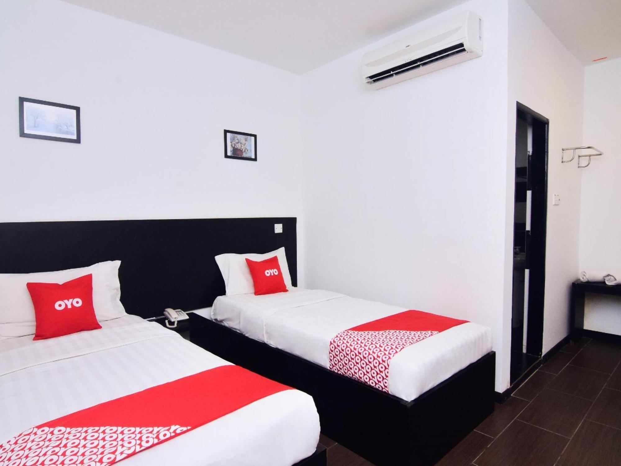Super Oyo 43959 Astana Hotel Tawau Bagian luar foto